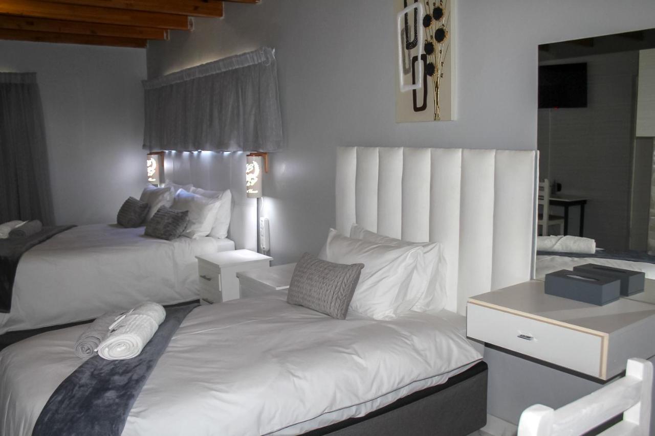 Villa La Sola B&B And Self-Catering Boksburg Εξωτερικό φωτογραφία